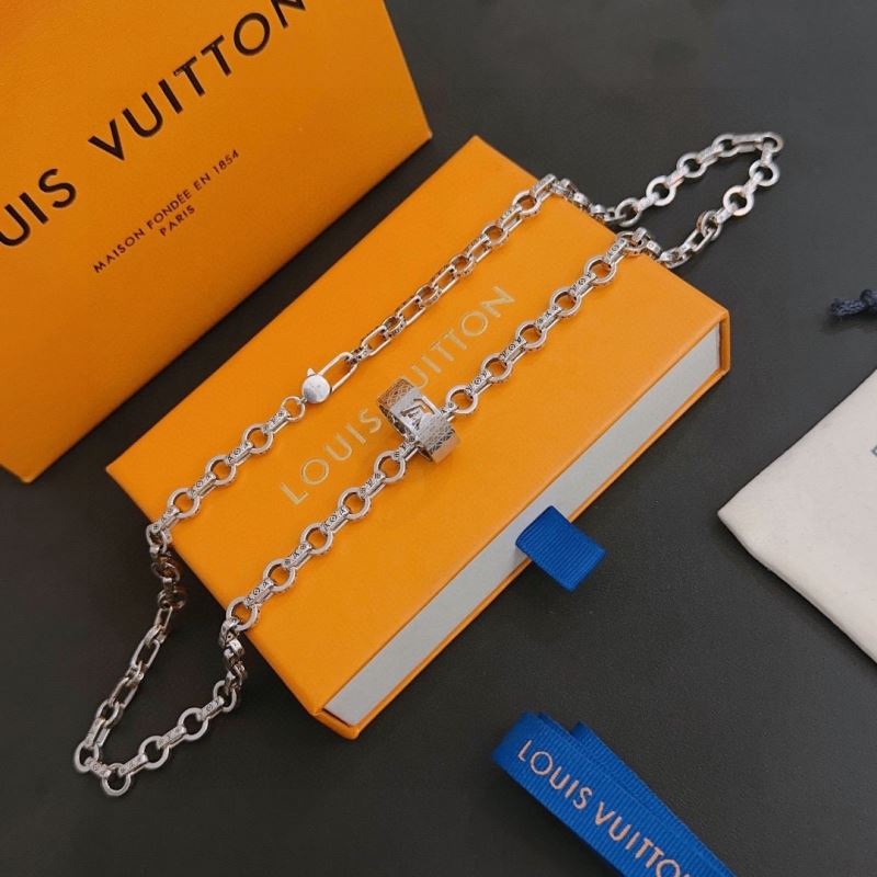 Louis Vuitton Necklaces